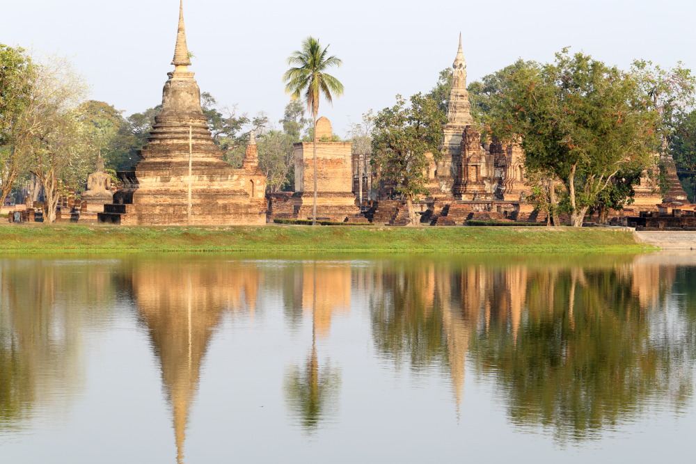 Datum: 14.02.2016 Lokation: Sukhothai, Ban Mueang Kao, Ban Dan Lan Hoi