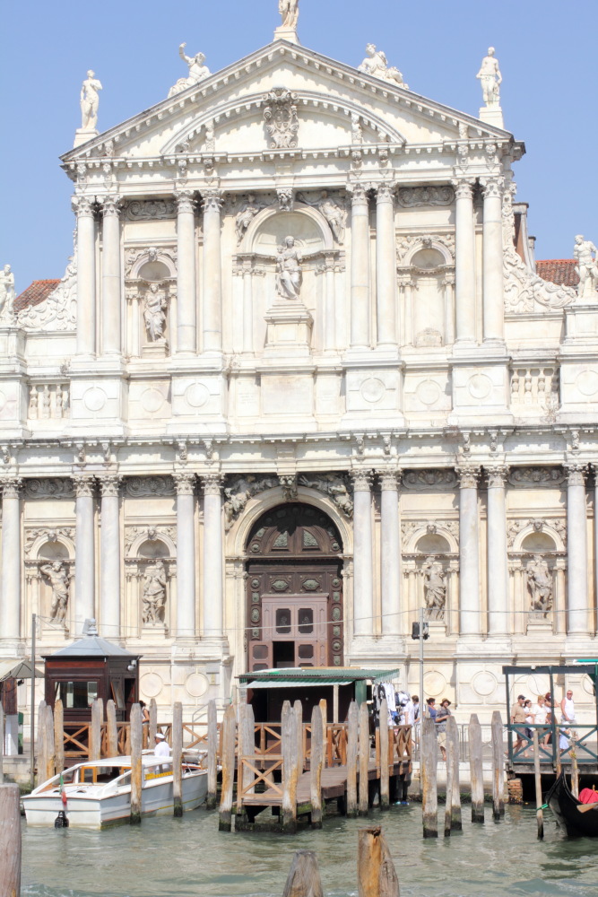 Lokation: Italien | Veneto | Venezia | Sestière di Santa Croce Kategorien: Gebäude, Datum: 22.08.2011