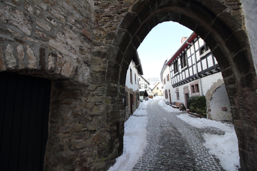 Lokation: Deutschland | Rheinland-Pfalz | Kerschenbach | Kronenburg Kategorien: Dorf, Datum: 07.02.2015