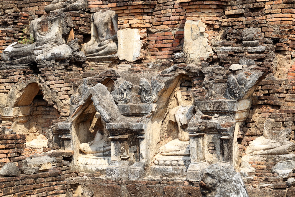 Lokation: Thailand | Sukhothai | Ban Dan Lan Hoi | Ban Mueang Kao Kategorien: Tempel, Datum: 15.02.2016