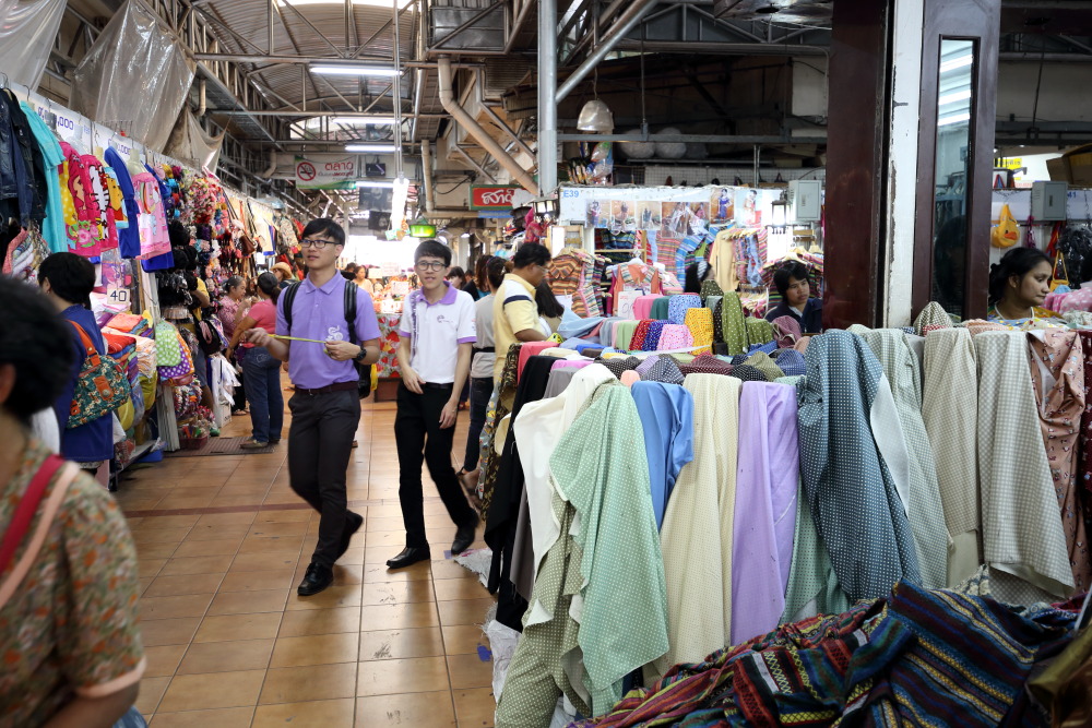 Lokation: Thailand | Chiang Mai | Muang Chiang Mai | Sri Phum Kategorien: Markt, Datum: 16.02.2016
