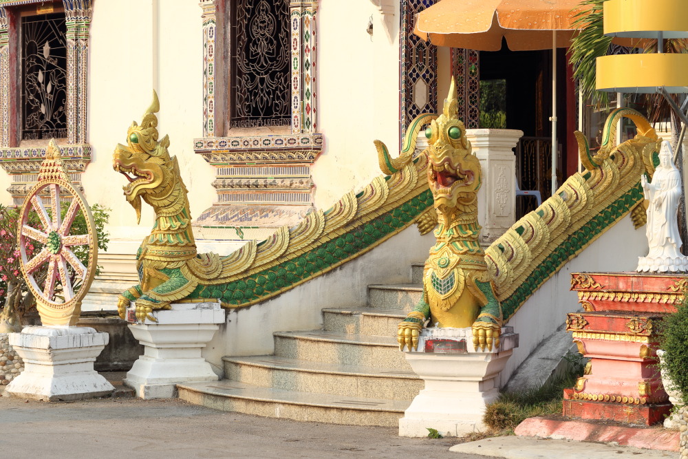 Lokation: Thailand | Lampang | Muang Lampang | Ban Wang Mo Phatthana Kategorien: Skulptur, Datum: 20.02.2016
