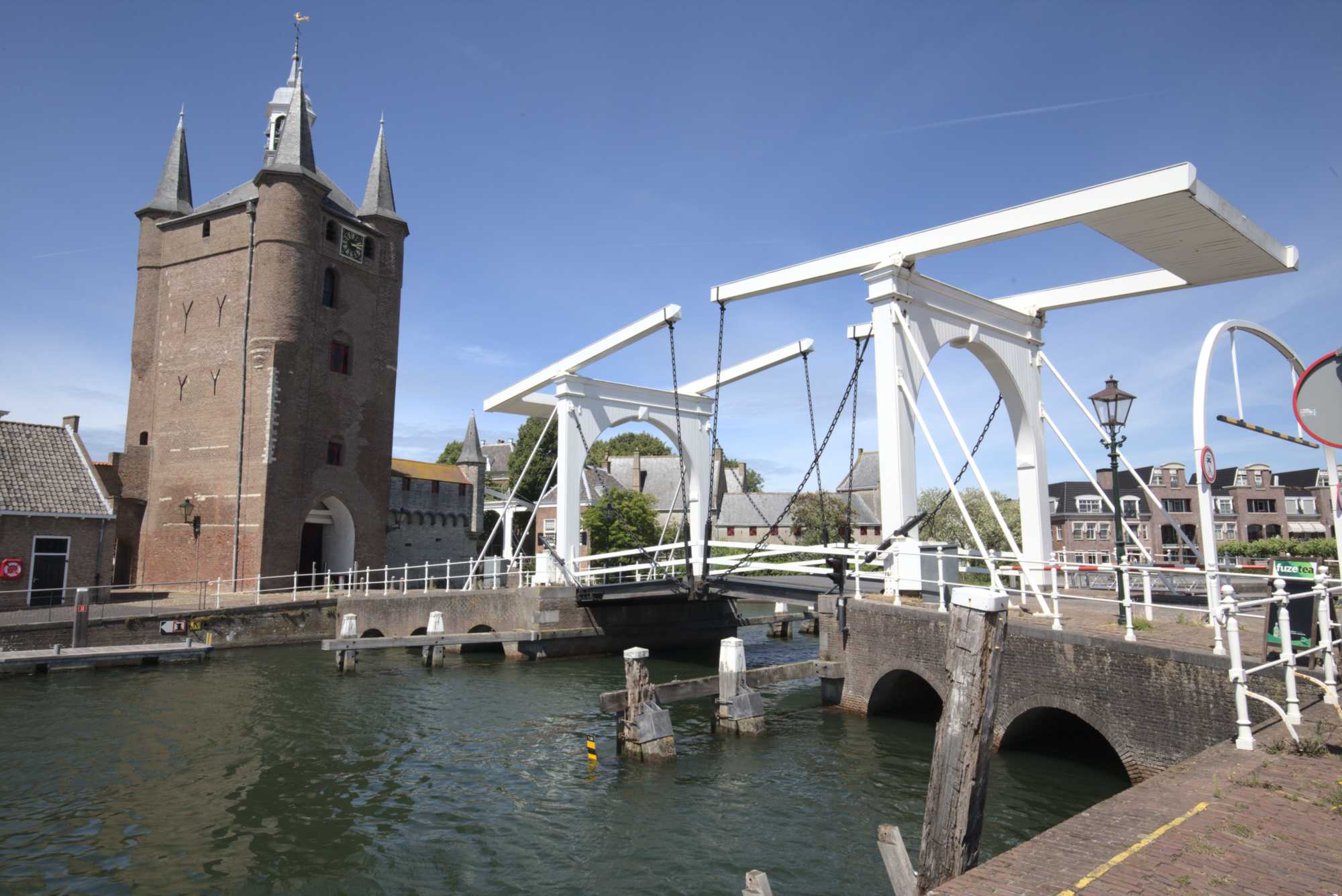 Lokation: Niederlande | Zeeland | Schouwen-Duiveland | Zierikzee Kategorien: Brücke, Datum: 03.07.2020