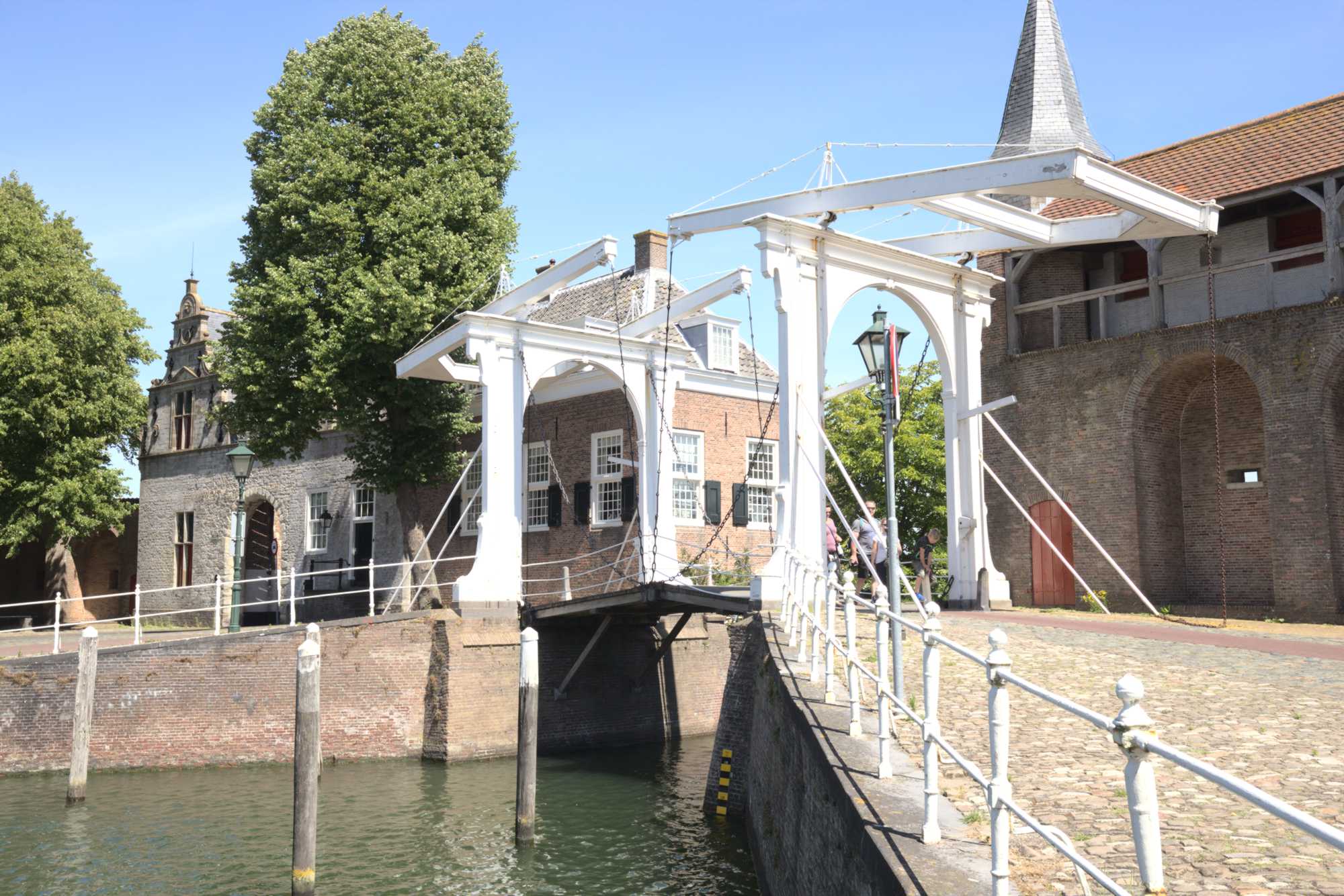 Lokation: Niederlande | Zeeland | Schouwen-Duiveland | Zierikzee Kategorien: Brücke, Datum: 03.07.2020