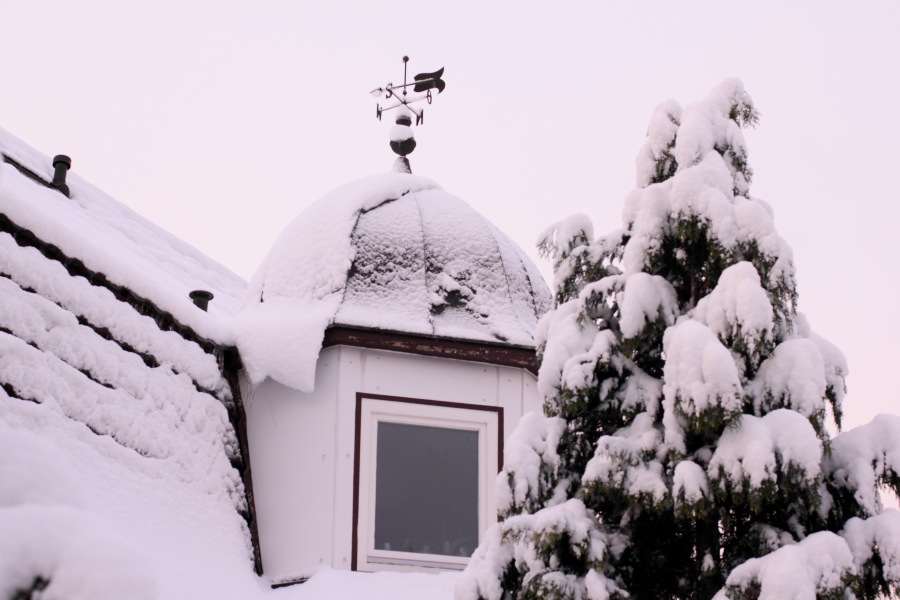 Lokation: Deutschland | Nordrhein-Westfalen | Bergisch Gladbach | Bergisch Gladbach Kategorien: Winter, Haus, Datum: 17.12.2010