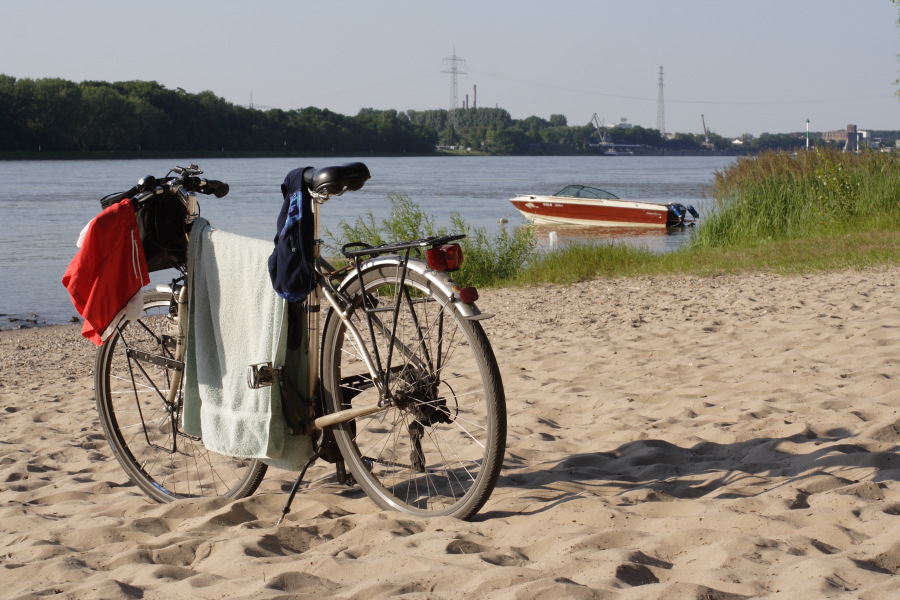 Lokation: Deutschland | Nordrhein-Westfalen | Dormagen | Stürzelberg Kategorien: Fahrrad, Datum: 26.06.2010