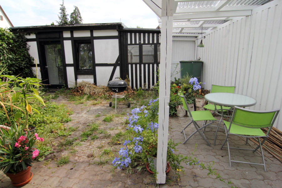 Lokation: Deutschland | Nordrhein-Westfalen | Bergisch Gladbach | Rodemich Kategorien: Haus, Datum: 16.07.2011