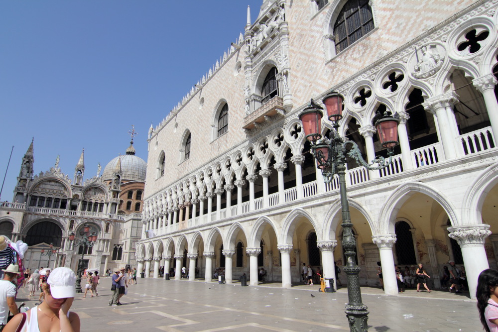 Lokation: Italien | Veneto | Venezia | Sestière di San Marco Kategorien: Gebäude, Datum: 22.08.2011