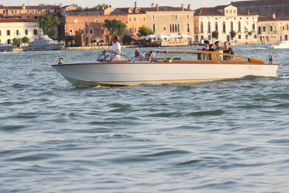 Lokation: Italien | Veneto | Venezia | Sestière di San Marco Kategorien: Meer, Datum: 22.08.2011