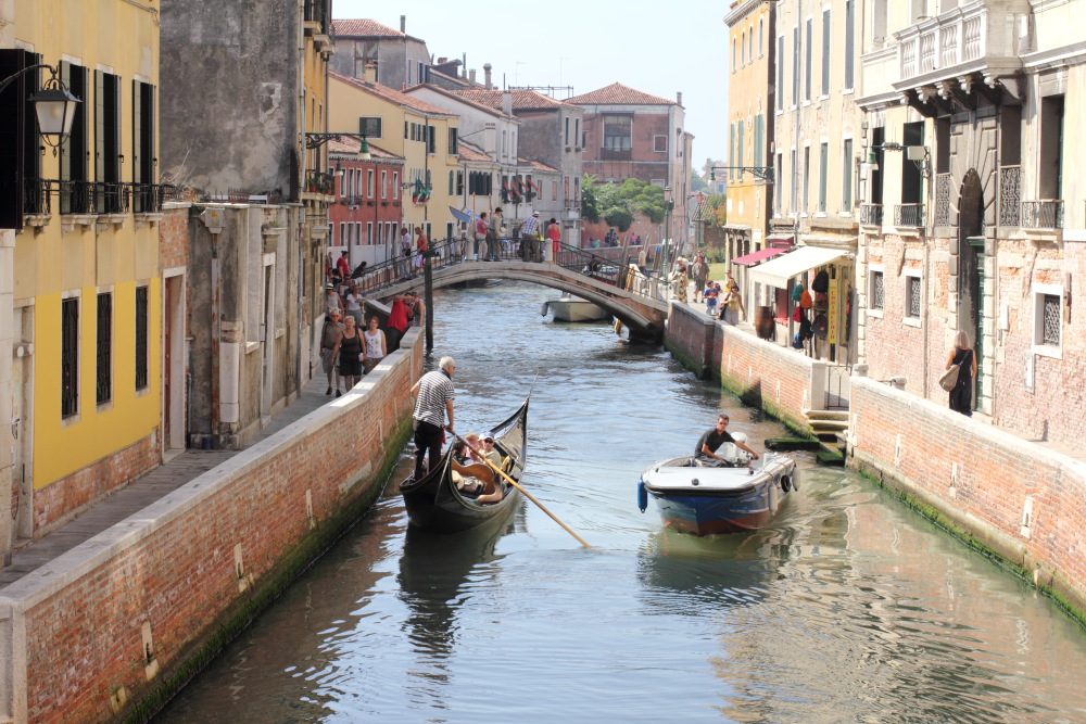 Lokation: Italien | Veneto | Dorsoduro | Sestière di Dorsoduro Kategorien: Kanal, Datum: 24.08.2011