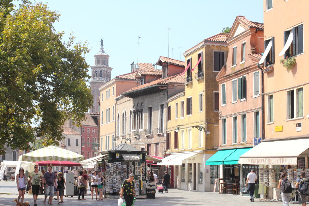 Lokation: Italien | Veneto | Dorsoduro | Sestière di Dorsoduro Kategorien: Gebäude, Datum: 24.08.2011