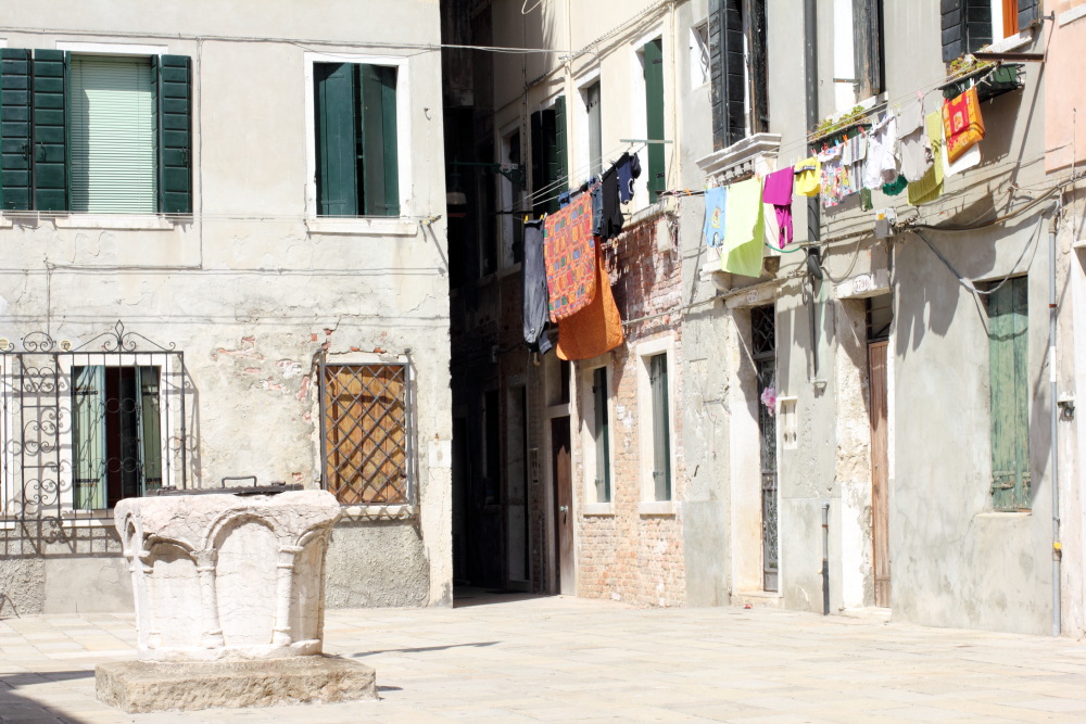 Lokation: Italien | Veneto | Dorsoduro | Sestière di San Polo Kategorien: Platz, Datum: 24.08.2011