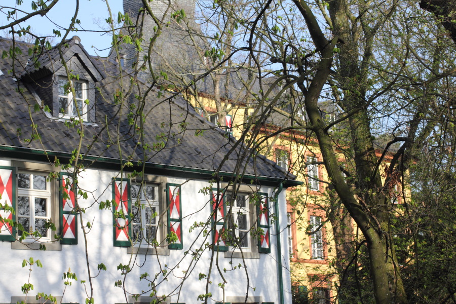 Lokation: Deutschland | Nordrhein-Westfalen | Köln | Holweide Kategorien: Anwesen, Datum: 28.03.2012