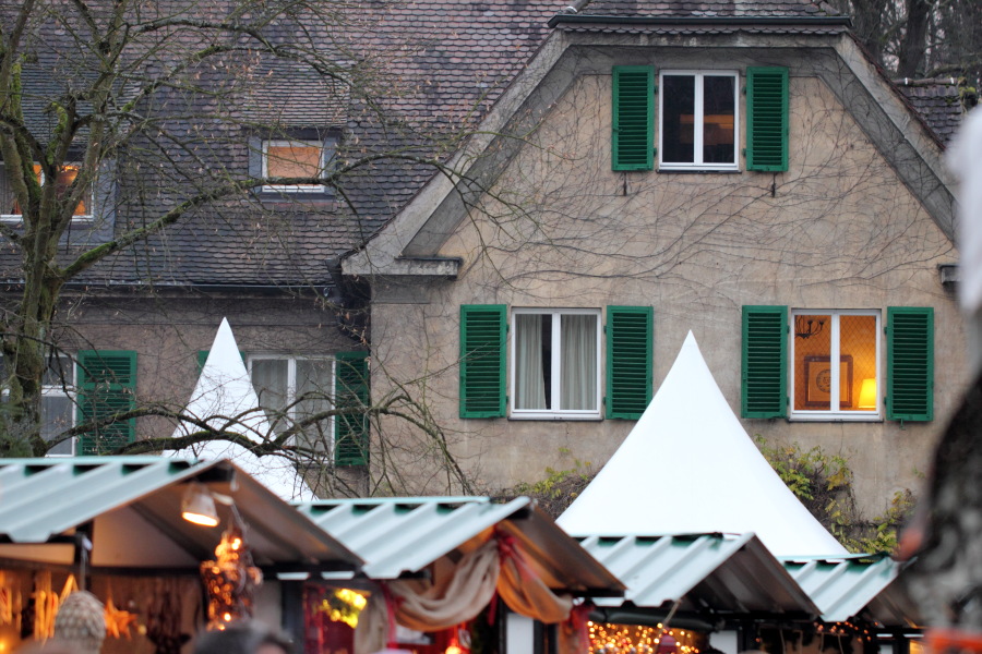 Lokation: Deutschland | Nordrhein-Westfalen | Bergisch Gladbach | Kaltenbroich Kategorien: Markt, Datum: 01.12.2012