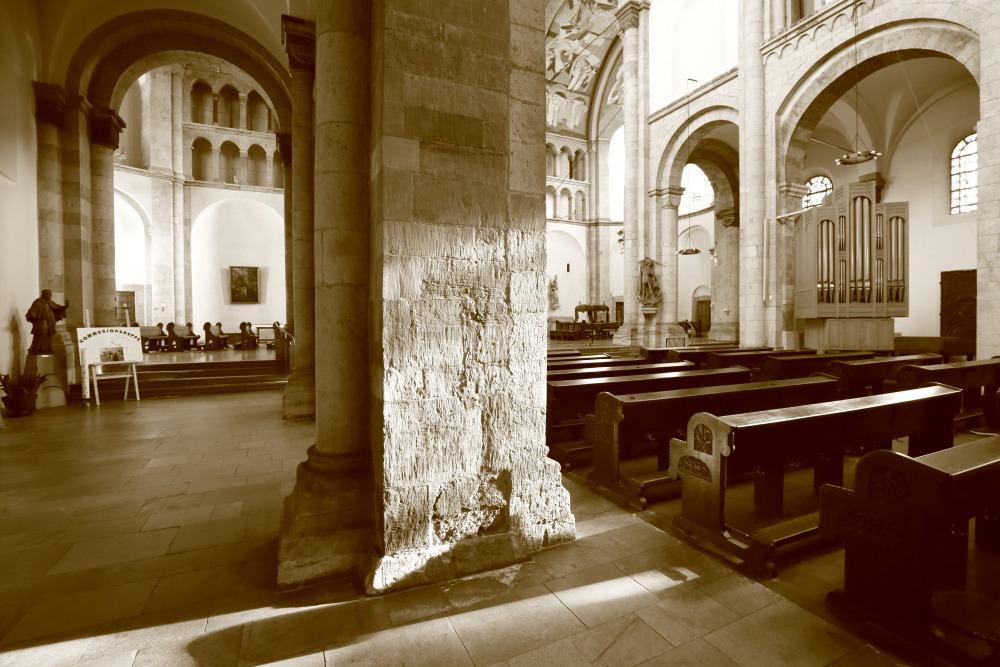 Lokation: Deutschland | Nordrhein-Westfalen | Köln | Neumarkt Kategorien: Kirche, Datum: 08.12.2015