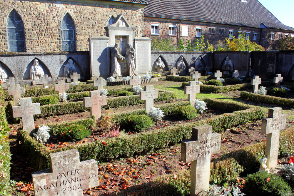 Lokation: Deutschland | Saarland | Blieskastel | Blieskastel Kategorien: Kirche, Datum: 05.11.2015