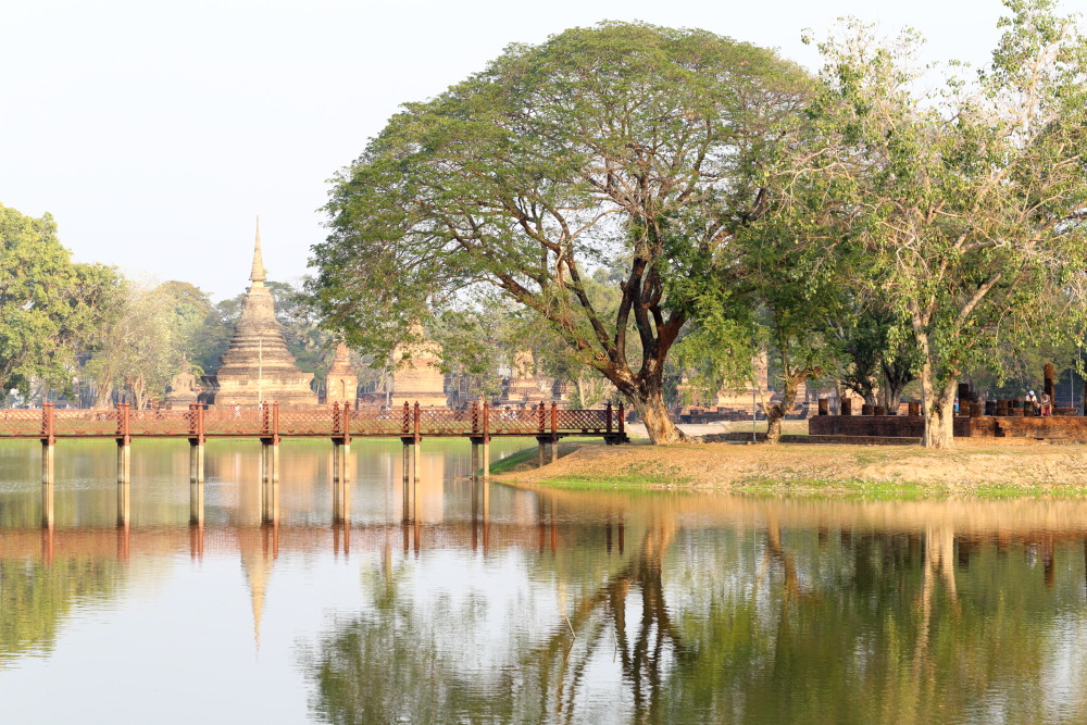 Lokation: Thailand | Sukhothai | Ban Dan Lan Hoi | Ban Mueang Kao Kategorien: Tempel, Datum: 14.02.2016