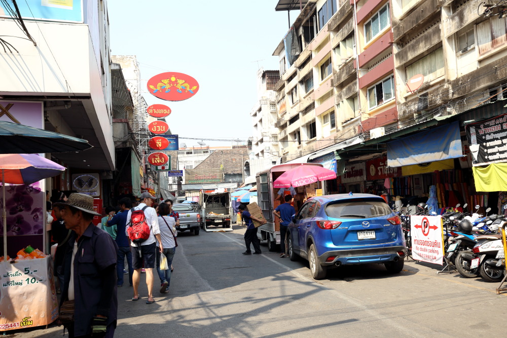 Lokation: Thailand | Chiang Mai | Muang Chiang Mai | Night Bazaar Kategorien: Stadt, Datum: 16.02.2016