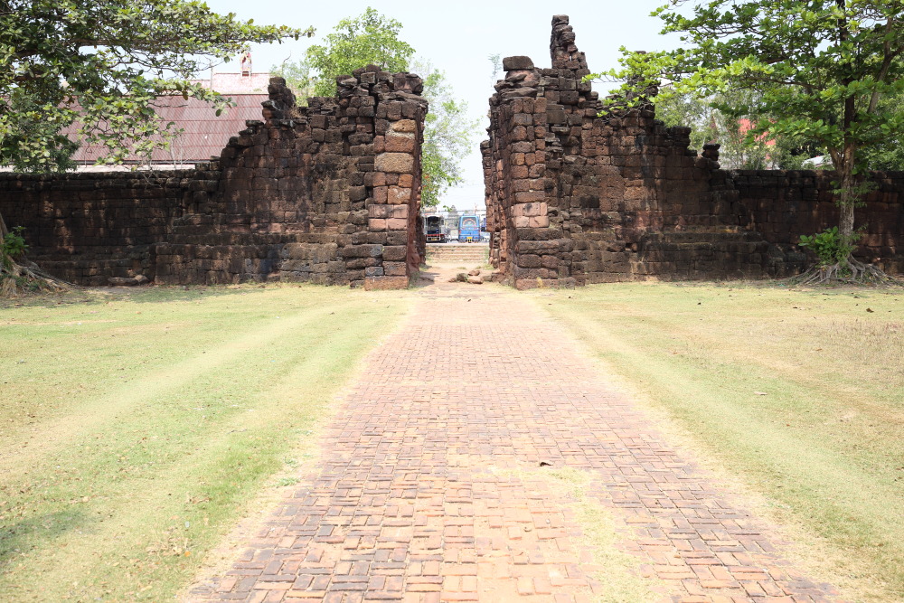 Lokation: Thailand | Nakhon Ratchasima | Phimai | Ban Thung Len Kategorien: Tempel, Datum: 24.02.2016