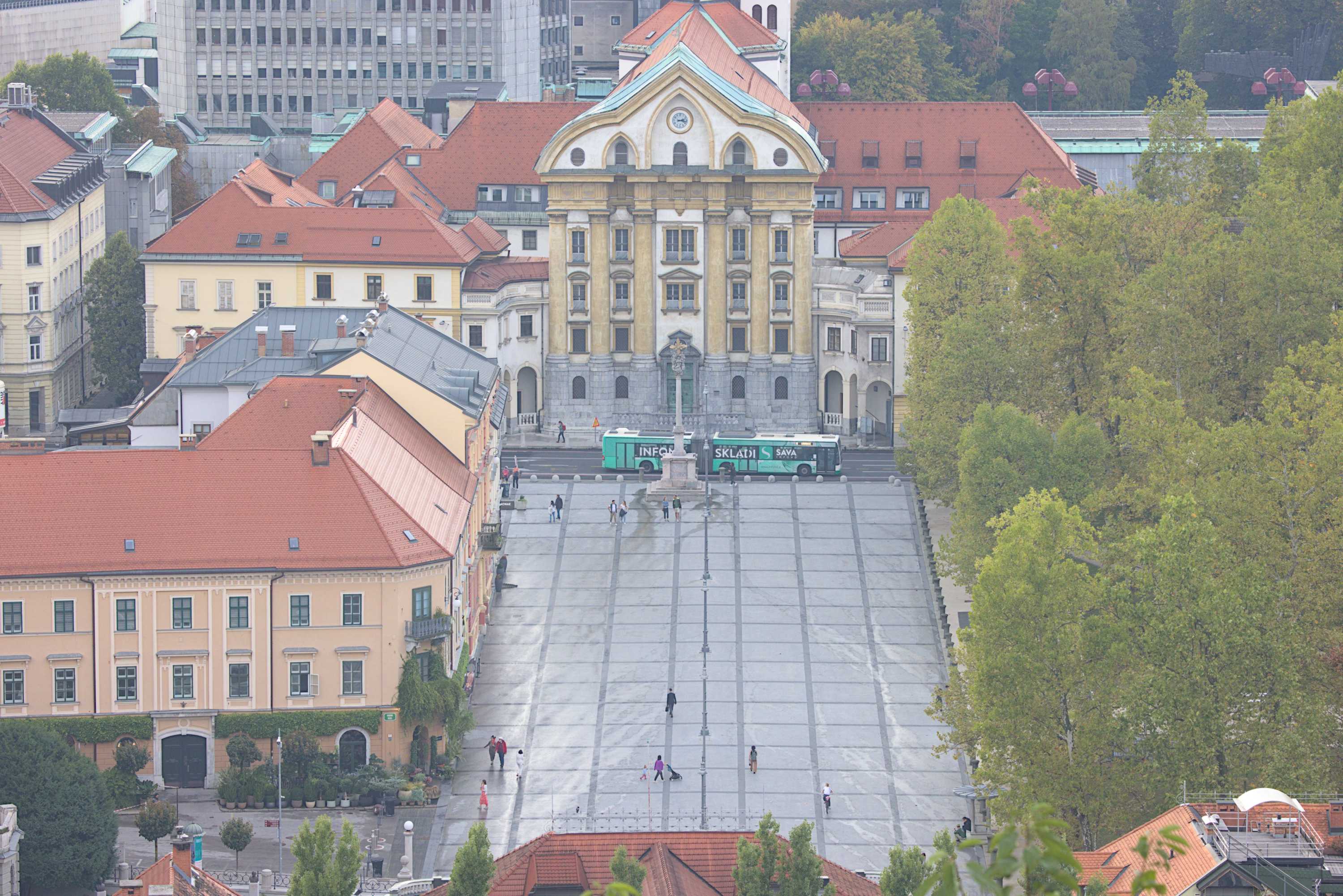Lokation: Slowenien | Westslowenien | Zentralslowenien | Ljubljana Kategorien: Gebäude, Datum: 08.09.2022