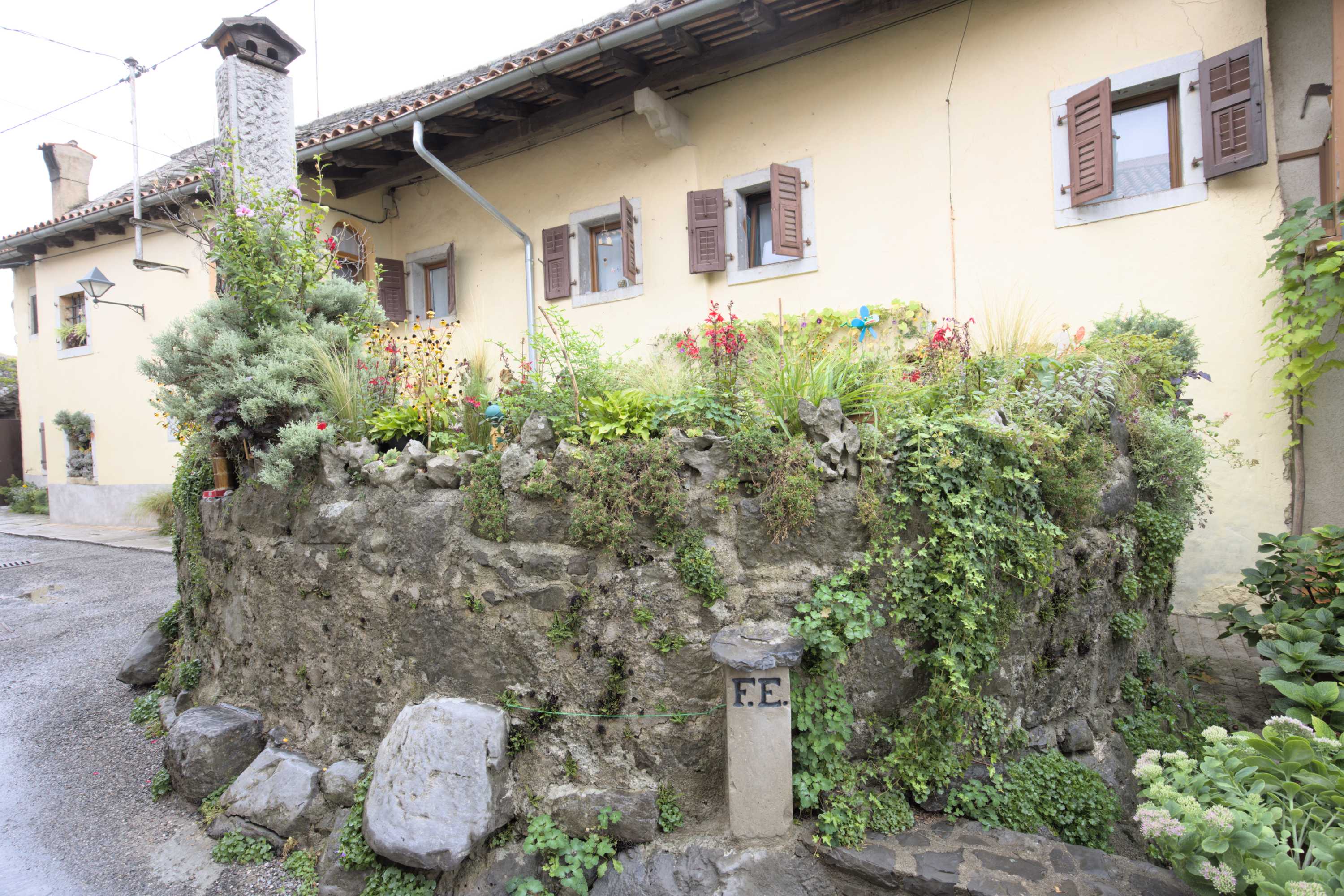 Lokation: Slowenien | Westslowenien | Küsten- und Karstgebiet | Komen Kategorien: Haus, Datum: 15.09.2022