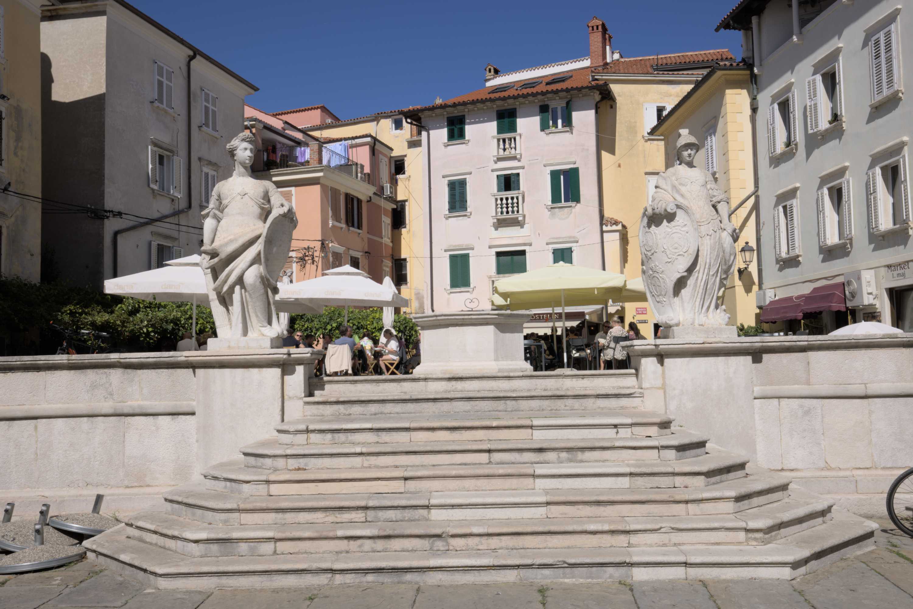 Lokation: Slowenien | Westslowenien | Küsten- und Karstgebiet | Piran Kategorien: Stadt, Treppen, Datum: 18.09.2022