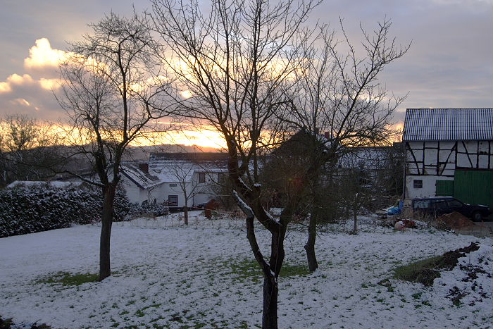 Lokation: Rupperath Kategorien: Sonnenauf-,untergang, Datum: 26.12.2005