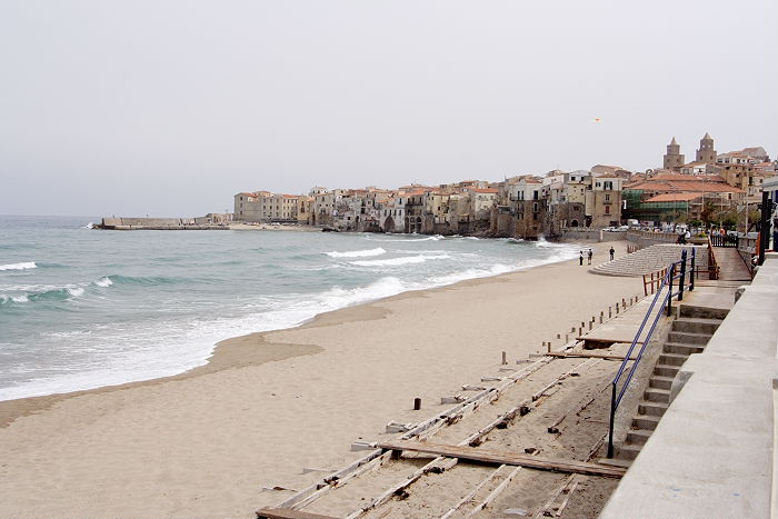 Lokation: Sizilien, Cefalu Kategorien: Stadt, Datum: 11.04.2006