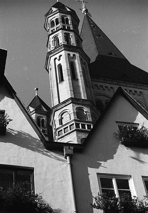 Lokation: Köln Kategorien: Kirche, Schwarzweiß, Datum: 01.02.1995