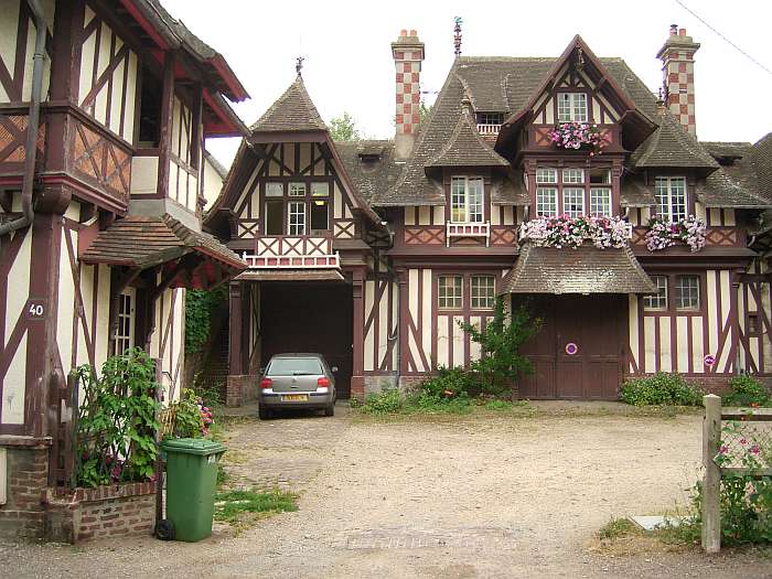 Lokation: Normandie Kategorien: Architektur, Datum: 09.08.2004