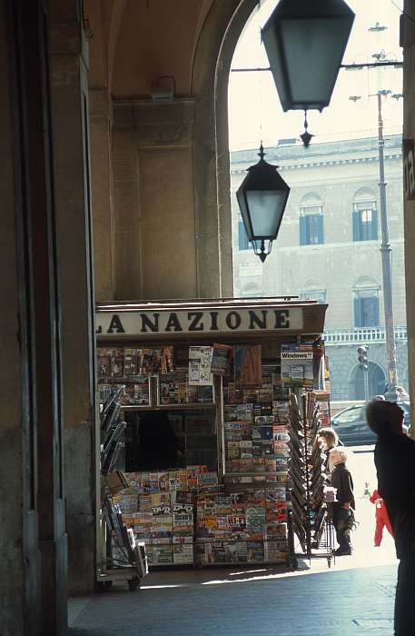 Lokation: Italien, Pisa Kategorien: Stadt, Datum: 28.03.2002